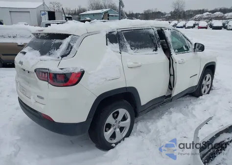 2020 Jeep Compass Latitude 4X4 z USA, uszkodzony, nr VIN 3C4NJDBB8LT104462